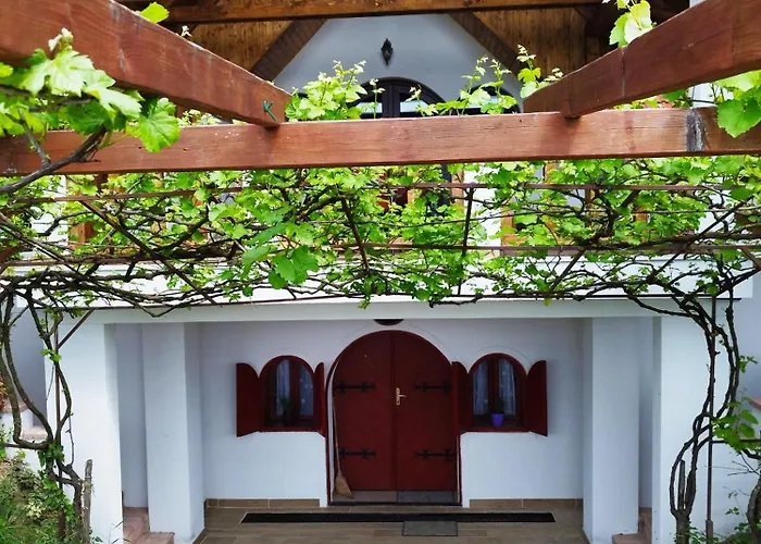 Klara Vendeghaz * Badacsonyörs